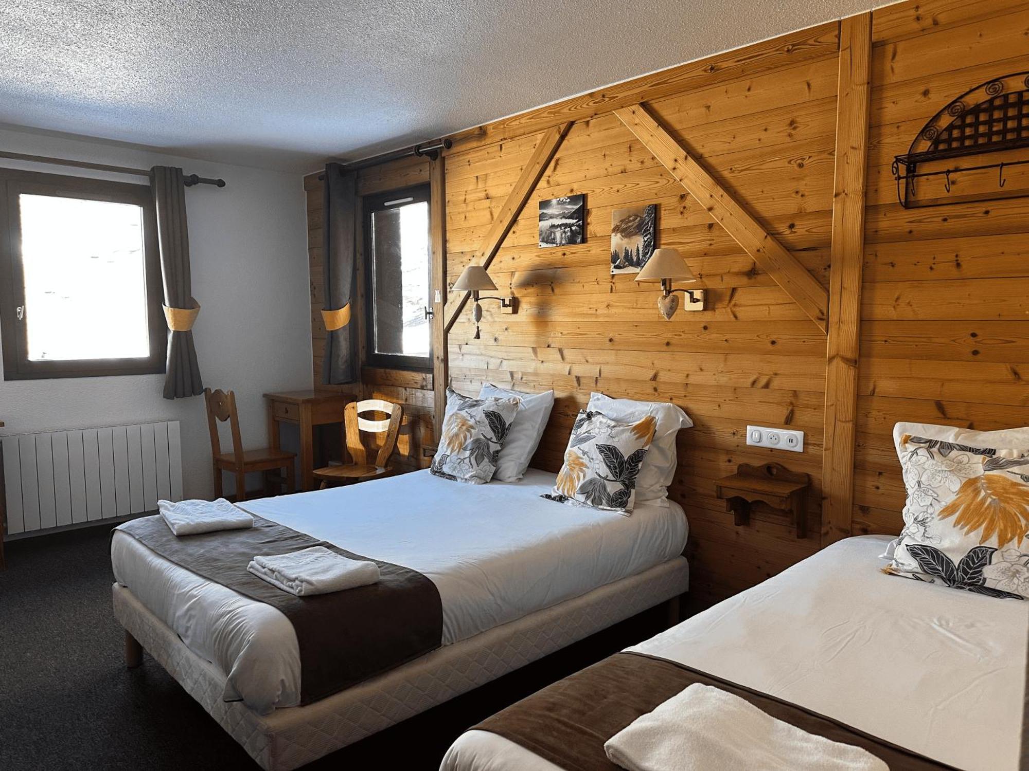 Hotel Club "Les Carrettes" Valmeinier Buitenkant foto